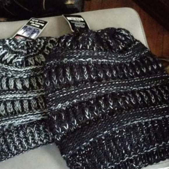 Hat - Picture 1 of 1